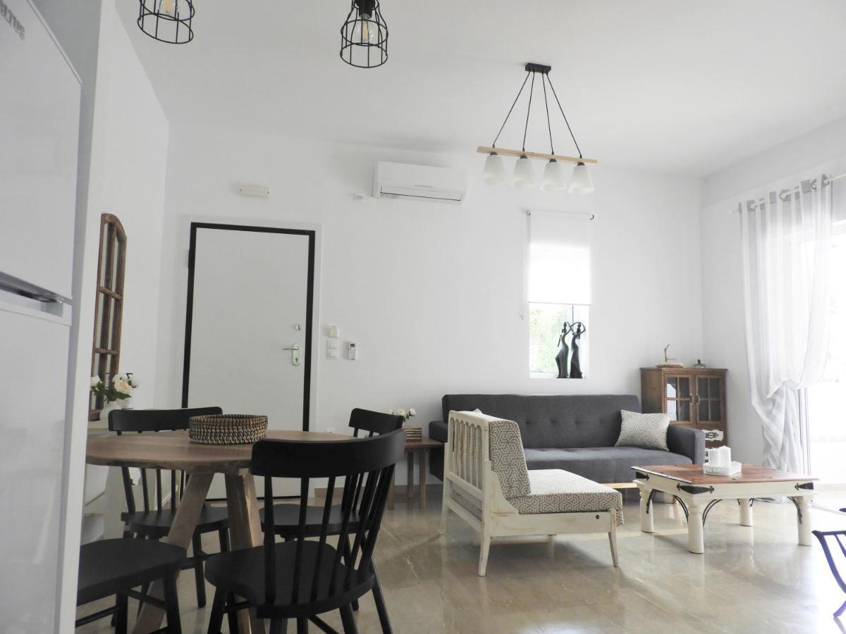 Sgs Luxury Apartments Xylokastro Esterno foto